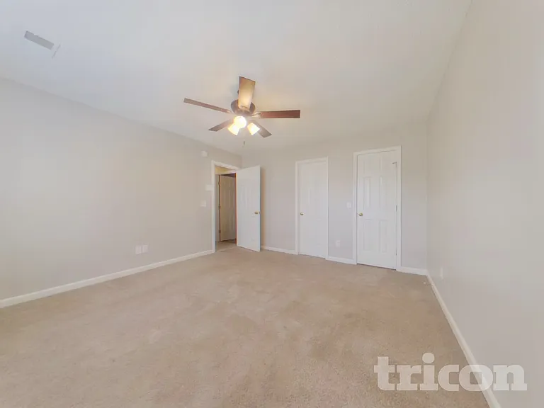 1306 May Oak Cir — Photo 7