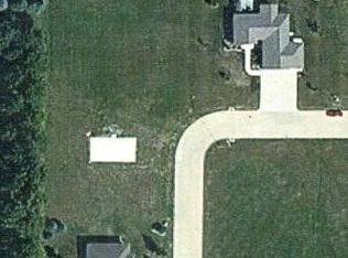 9 Morningside Dr, Eagle Grove, IA 50533