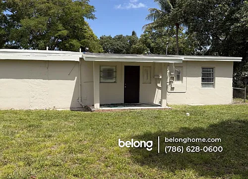12520 NW 22nd Ct Photo 1