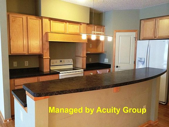 4th image of 11765 Vermillion St NE Unit H