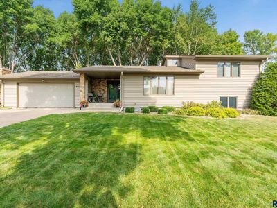 4413 S Magnolia Ave, Sioux Falls, SD, 57103