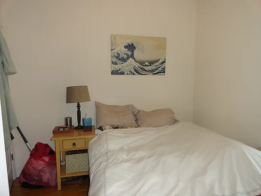 Rented by Halvatzis Realty | media 15