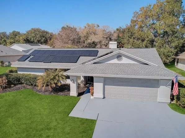 8625 Berkley Dr, Hudson, FL 34667