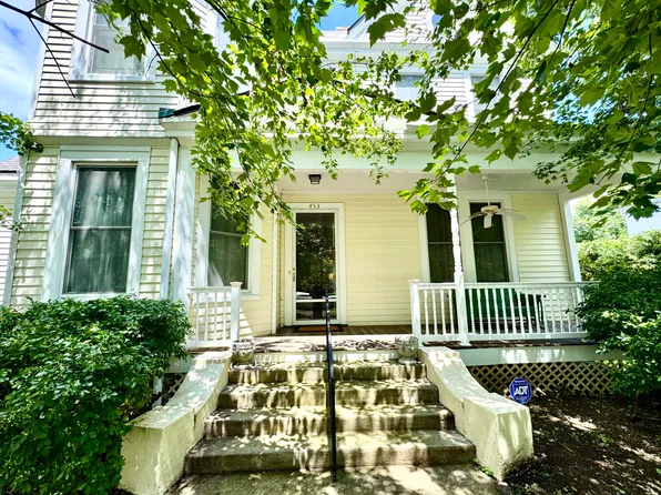 453 W Broadway St, Danville, KY 40422