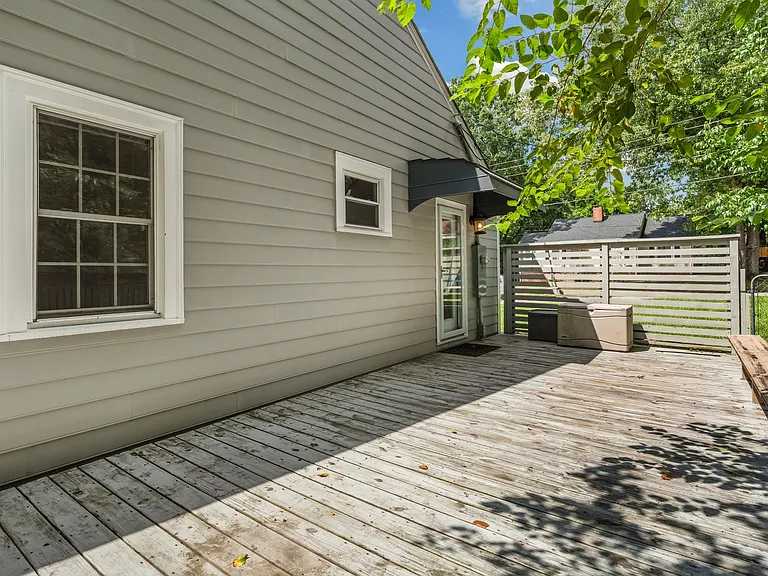 2408 Cascadilla St — Photo 20