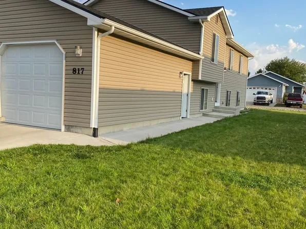 817 & 819 West 3rd Street, 817 W 3rd St, Laurel, MT 59044