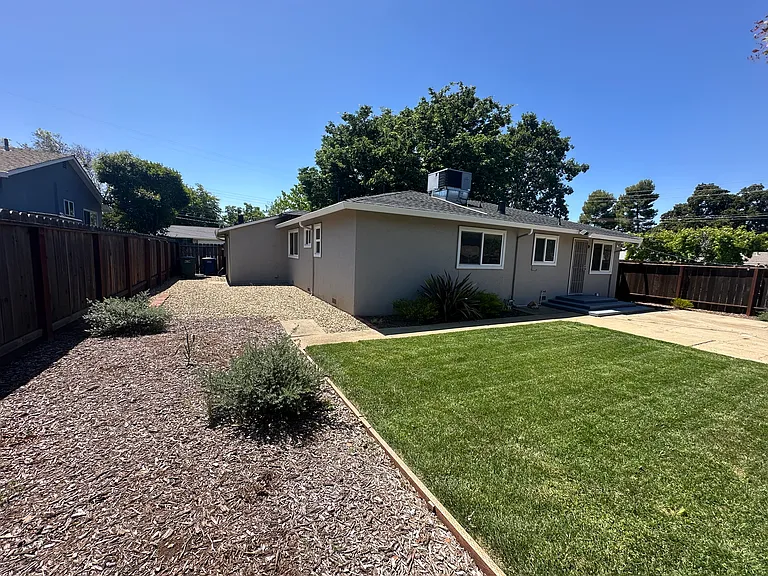 5501 Pennsylvania Blvd — Photo 15