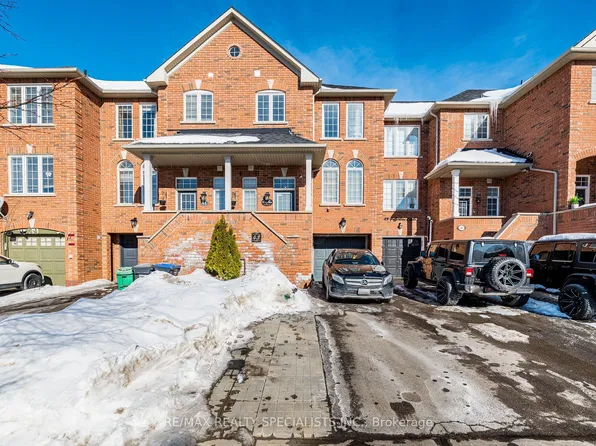 43 Pefferlaw Cir, Brampton, ON L6Y 0L6