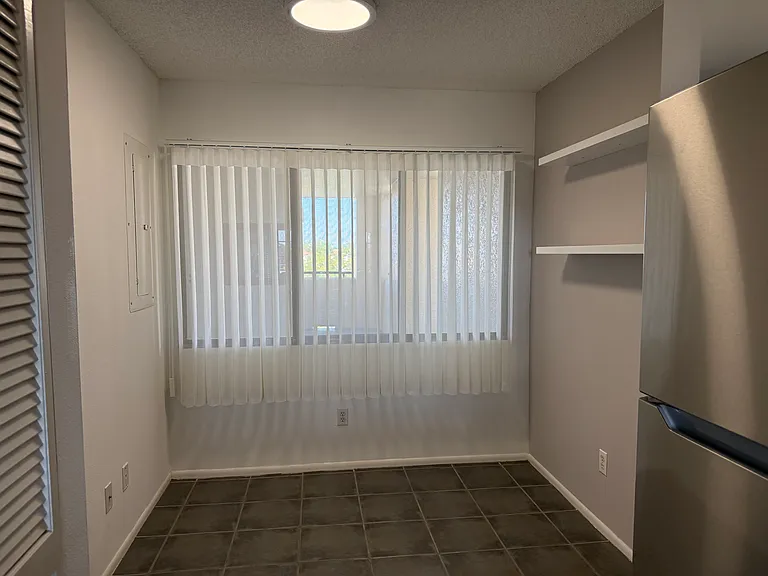 835 S Osprey Ave #411 — Photo 7