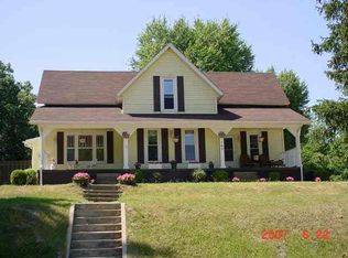 501 Fox Lake Rd, Angola, IN 46703