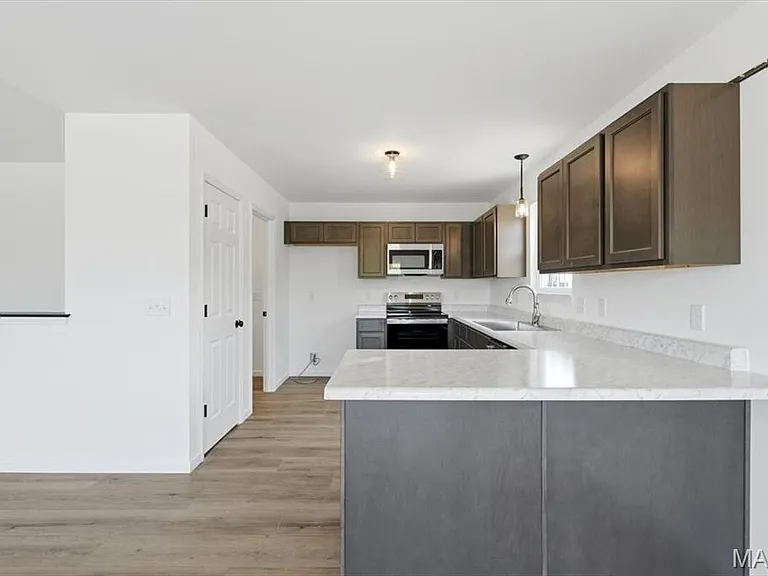 179 Rivers Edge Dr — Photo 16