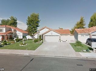 39051 Via Pamplona, Murrieta, CA 92563