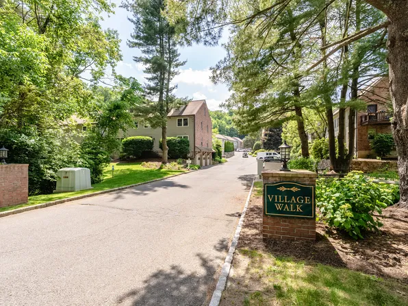 59 Village Walk #59, Wilton, CT 06897