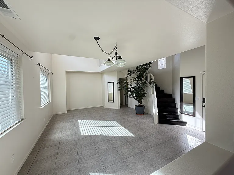 5783 Golden Eagle Dr — Photo 8
