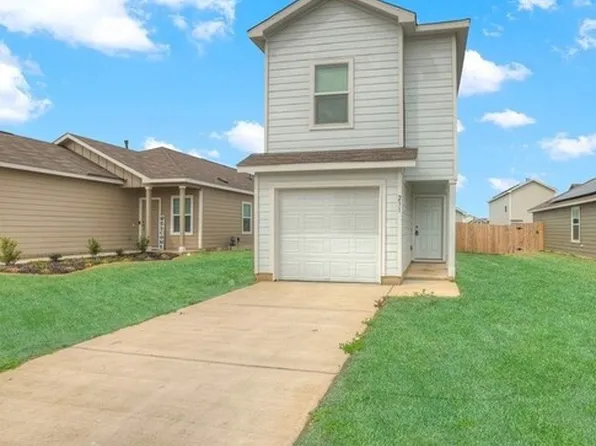 231 Gabbro Gdns, Maxwell, TX 78656