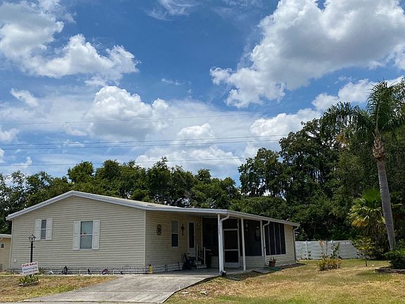 2nd image of 34507 Yellow Perch Pl