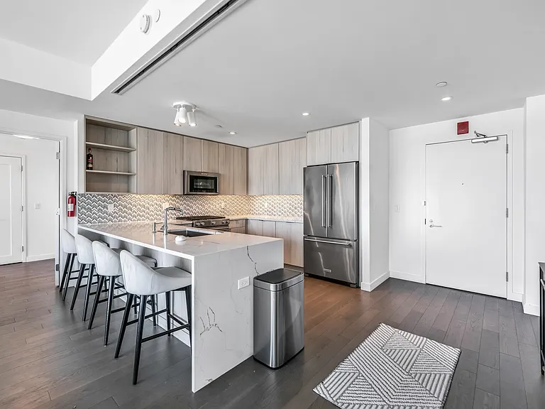 800 Avenue At Port Imperial #7030 — Photo 2