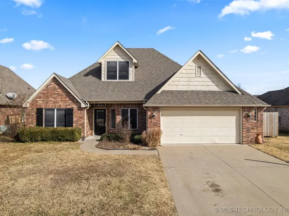 9015 N 156th Ave E, Owasso, OK 74055