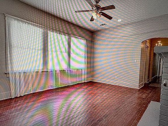 3rd image of 4009-11 Orleans Ave
