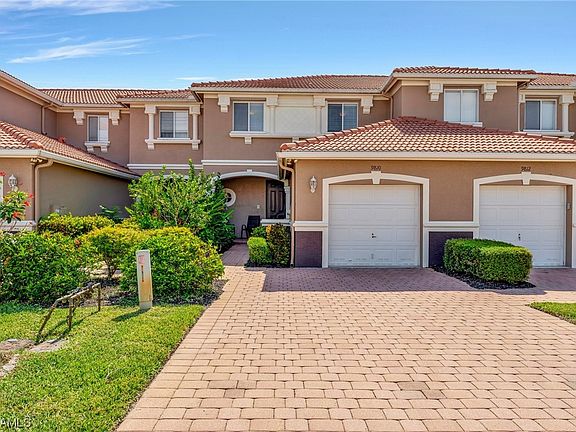 2nd image of 9810 Roundstone Cir