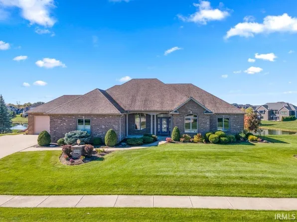 2930 Greythorne Ct, Fort Wayne, IN 46814