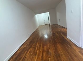 67-00 192nd St #200, Fresh Meadows, NY 11365