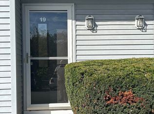 1 Beaver Brook Rd UNIT 19, Danbury, CT 06810