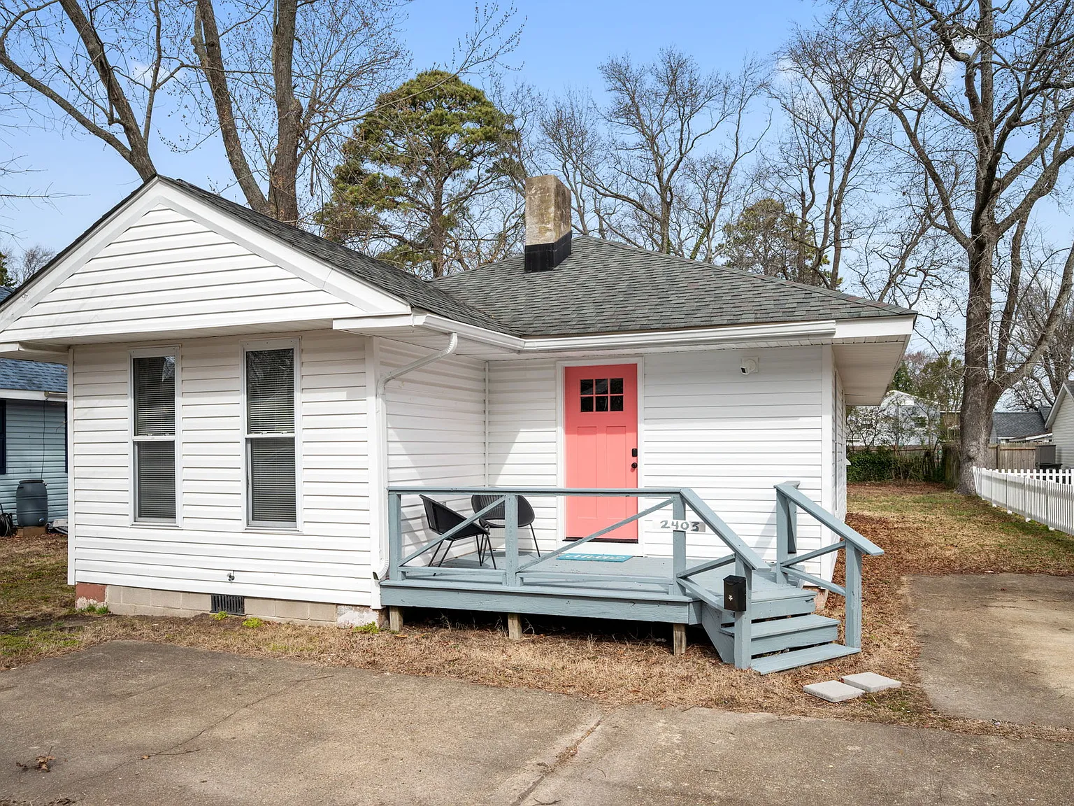 3 bed, 969 sqft, $3,500 — Photo 2