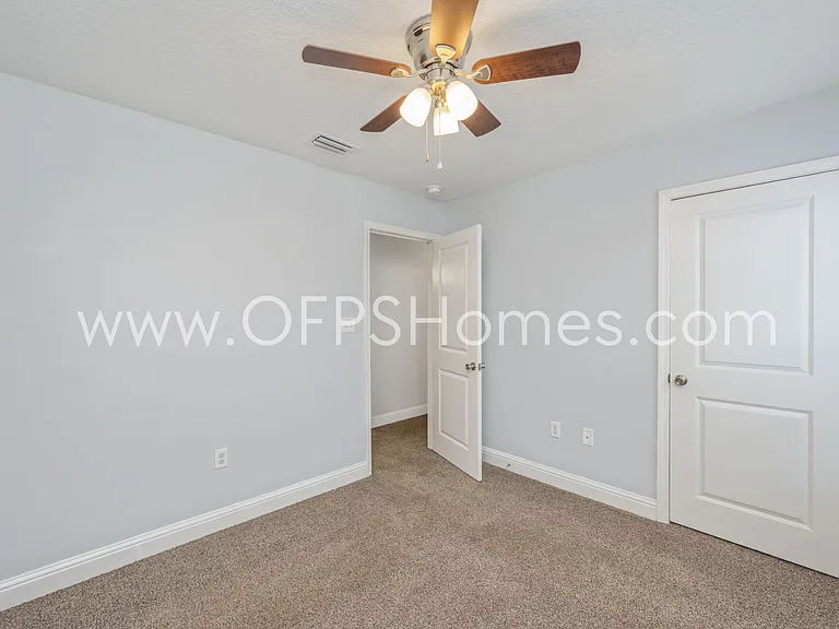 824 Valley Rd — Photo 21