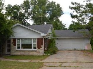 519 Grand Ave, Denmark, WI 54208