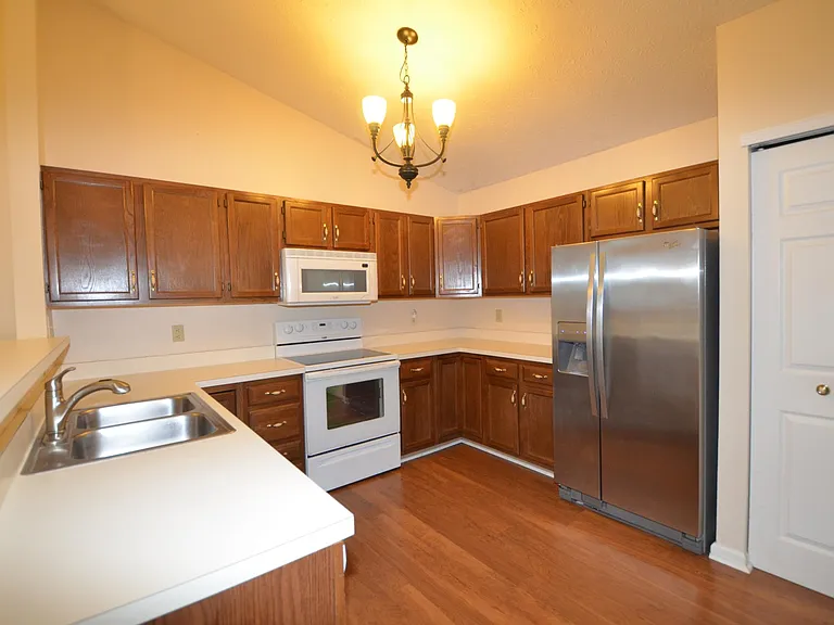 10890 Santa Anita Ct — Photo 5