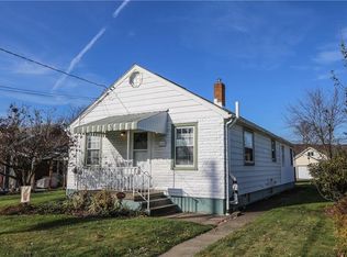 302 Hazel St, Zelienople, PA