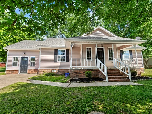 403 Swofford St, Berryville, AR 72616