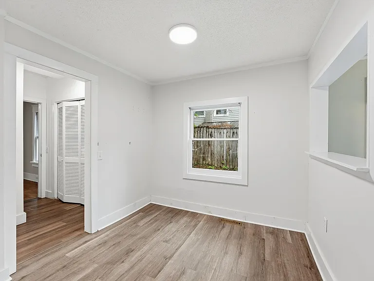 303 Blount St — Photo 6