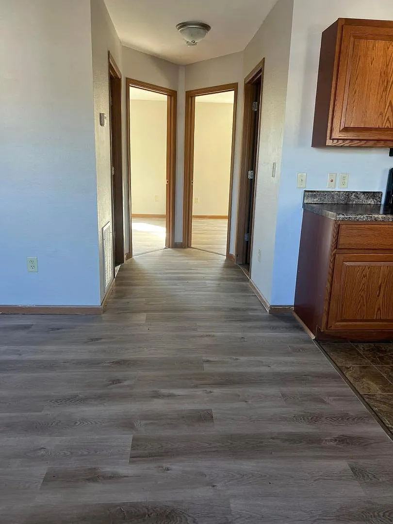 1001 Keystone Dr — Photo 3