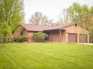 243 Shanahan Rd, Lewis Center, OH 43035