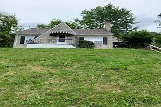 268 Pleasant Hills Blvd photo 1