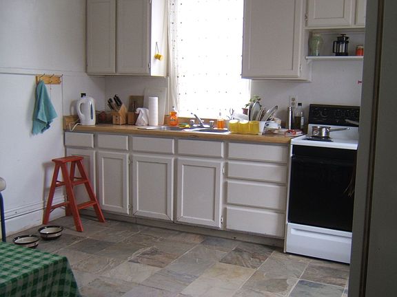 4th image of 416 E Sego Ave
