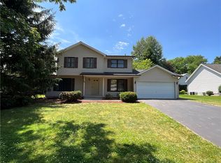 86 Hallock Rd, Rochester, NY 14624