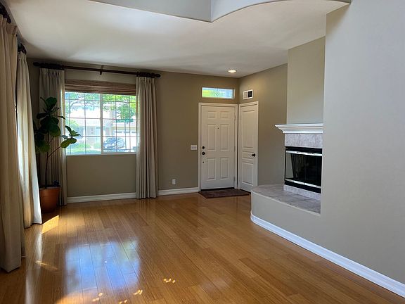 5th image of 17622 Acacia Dr