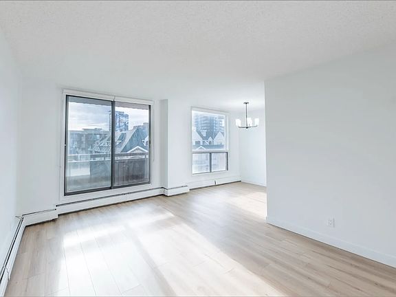 3rd image of 1228 13th Ave SW #1035843
