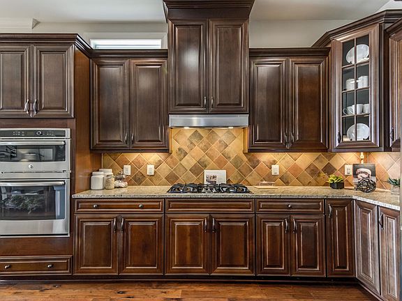 Gourmet Kitchen