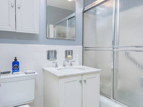 5th image of 1025 5th Ave #4ES