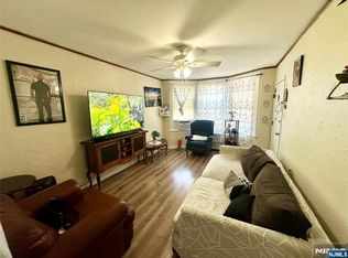 6 Swaine Pl #4, West Orange, NJ 07052