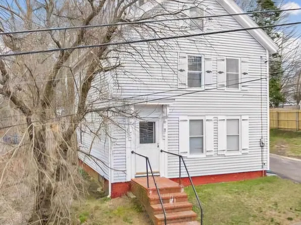 8 Lincoln Street, Somersworth, NH 03878