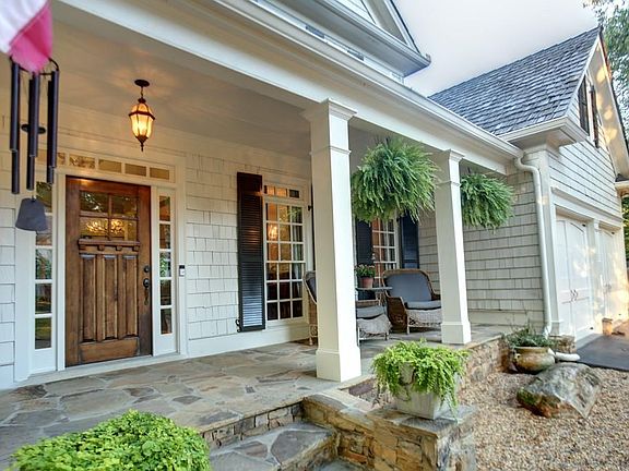 4th image of 153 Scarlet Oak Ln