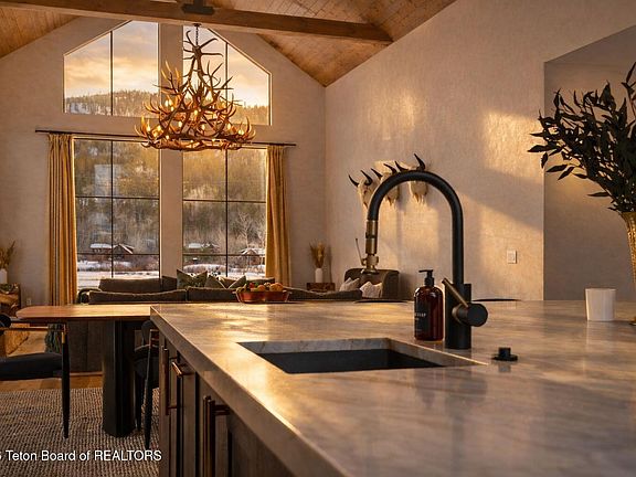 4th image of 64 Rammell Rd