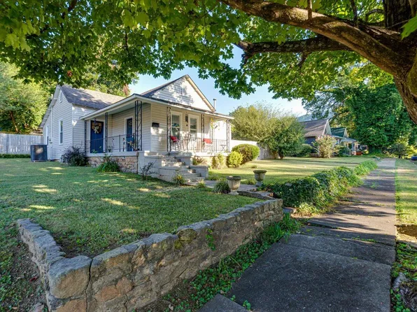 318 Locust Ave, South Pittsburg, TN 37380