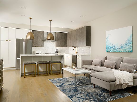 5th image of 1615 N Fairfield Ave #1