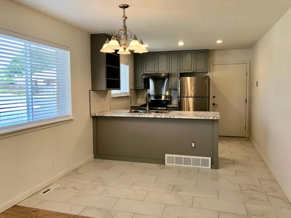 2433 Gay St, Longmont, CO 80501